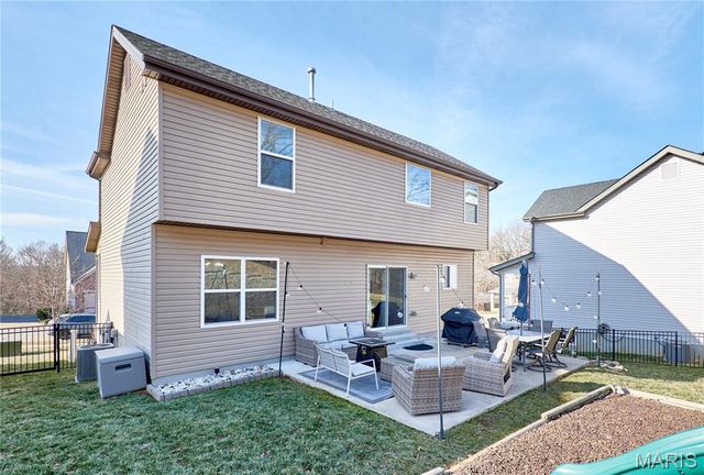 5451 Hagemann Pointe Drive, St Louis, MO 63128