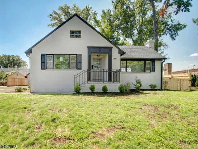 156 W Lincoln Ave, Roselle Park Boro, NJ 07204