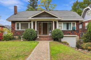 3225 N Wellington Pl, Spokane, WA 99205