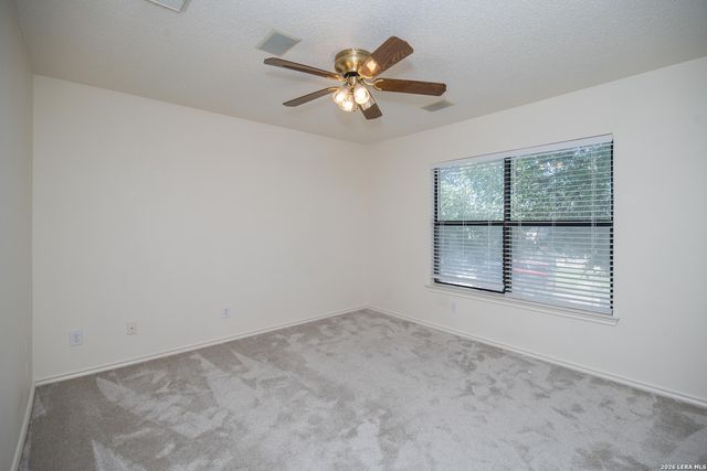 7422 BEN CRENSHAW CT, San Antonio, TX 78244