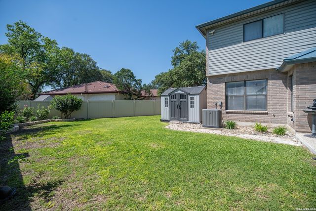 7422 BEN CRENSHAW CT, San Antonio, TX 78244