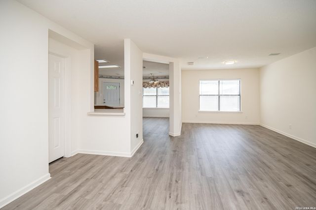 7422 BEN CRENSHAW CT, San Antonio, TX 78244