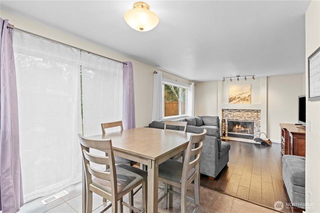 26766 231st Place SE, Maple Valley, WA 98038