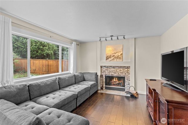 26766 231st Place SE, Maple Valley, WA 98038