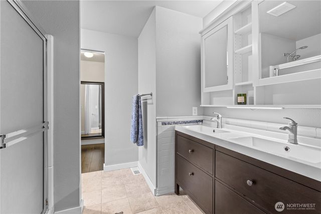 26766 231st Place SE, Maple Valley, WA 98038