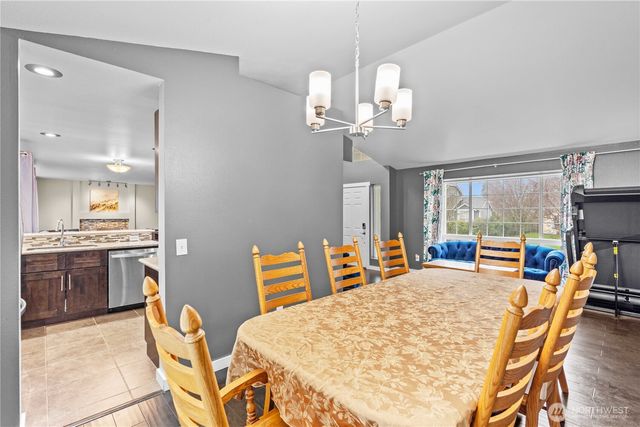 26766 231st Place SE, Maple Valley, WA 98038