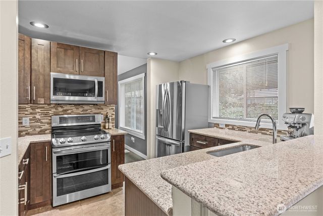 26766 231st Place SE, Maple Valley, WA 98038