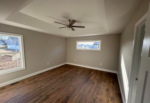 815 Colby Cir, Crossville, TN 38571