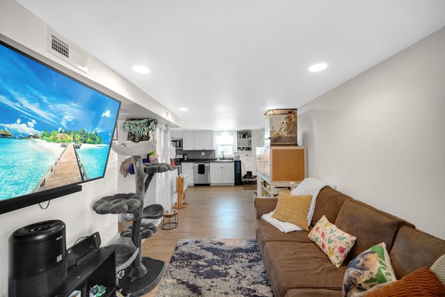 4055 Marshall Place, Gary, IN 46408