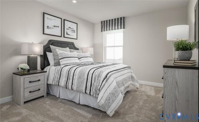1 Nine Iron Dr, Richmond, VA 23223