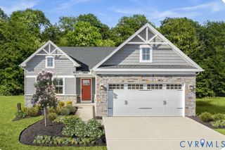 1 Nine Iron Dr, Richmond, VA 23223