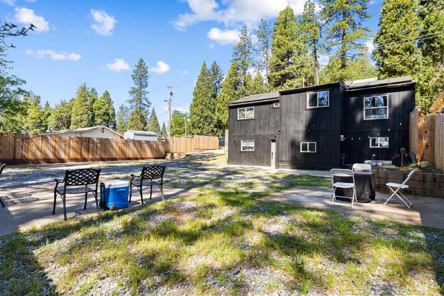 4522 Pony Express Trl, Camino, CA 95709