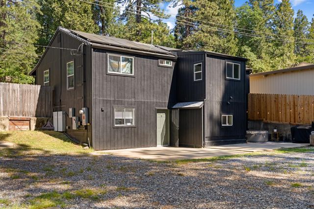 4522 Pony Express Trl, Camino, CA 95709