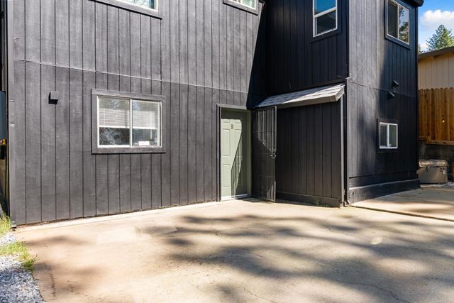 4522 Pony Express Trl, Camino, CA 95709