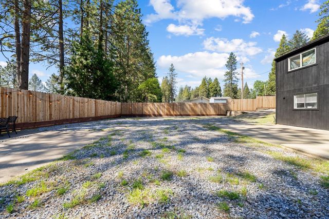 4522 Pony Express Trl, Camino, CA 95709