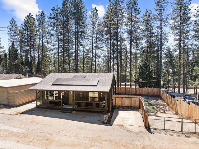 4522 Pony Express Trl, Camino, CA 95709