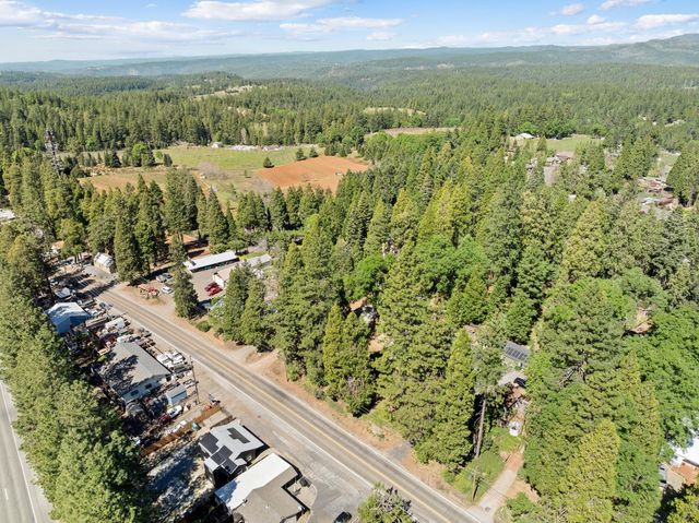 4522 Pony Express Trl, Camino, CA 95709