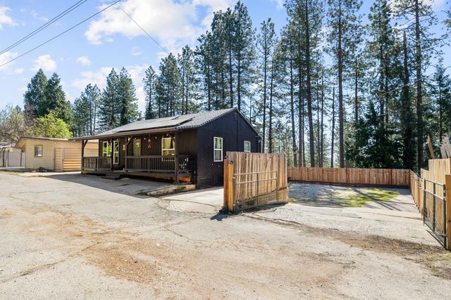 4522 Pony Express Trl, Camino, CA 95709