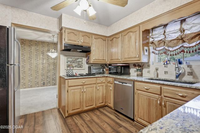 507 E 34th Street, Joplin, MO 64804