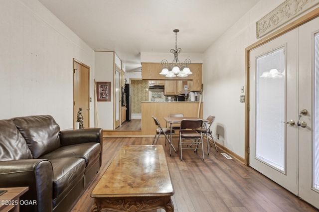 507 E 34th Street, Joplin, MO 64804