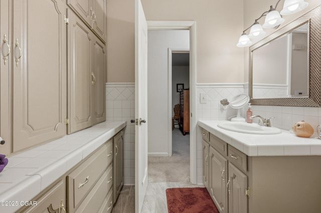 507 E 34th Street, Joplin, MO 64804