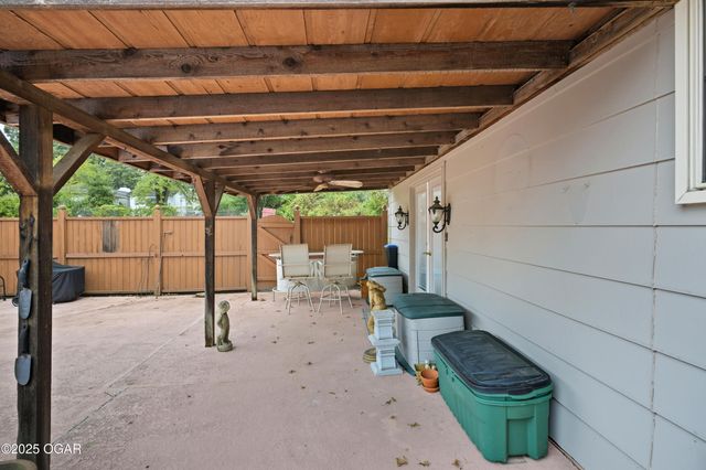 507 E 34th Street, Joplin, MO 64804