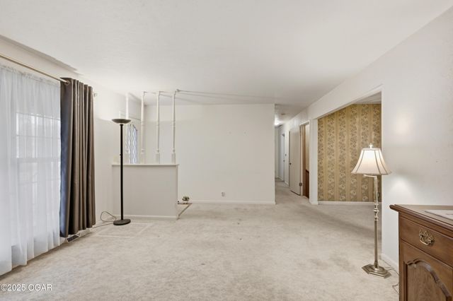 507 E 34th Street, Joplin, MO 64804