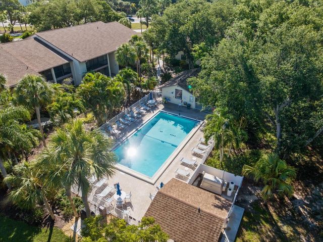 634 BIRD BAY DRIVE E 201, Venice, FL 34285