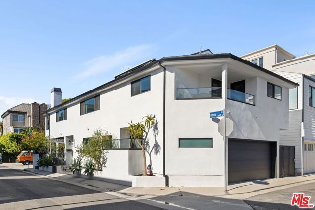 4606 Roma Court, Marina Del Rey, CA 90292