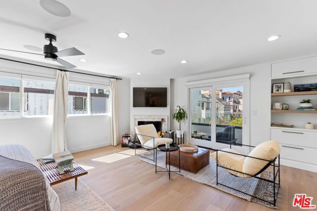 4606 Roma Court, Marina Del Rey, CA 90292