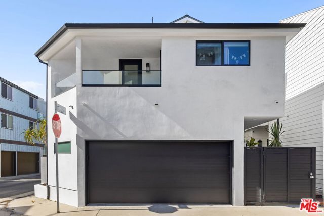4606 Roma Court, Marina Del Rey, CA 90292