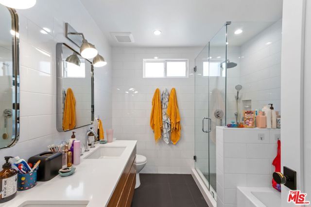 4606 Roma Court, Marina Del Rey, CA 90292