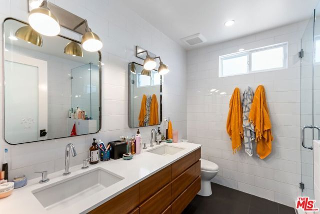 4606 Roma Court, Marina Del Rey, CA 90292