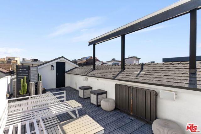 4606 Roma Court, Marina Del Rey, CA 90292