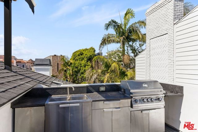 4606 Roma Court, Marina Del Rey, CA 90292