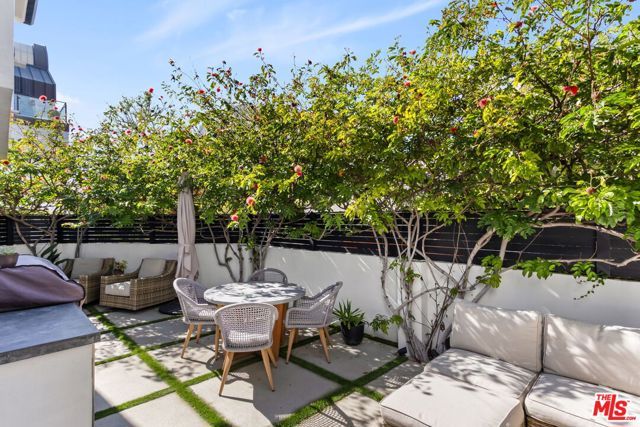 4606 Roma Court, Marina Del Rey, CA 90292