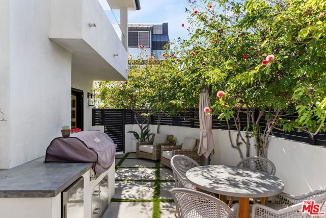 4606 Roma Court, Marina Del Rey, CA 90292