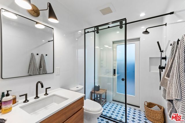 4606 Roma Court, Marina Del Rey, CA 90292
