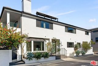 4606 Roma Court, Marina Del Rey, CA 90292