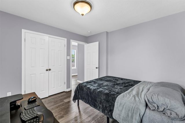 3925 Lowden Street B, Houston, TX 77051