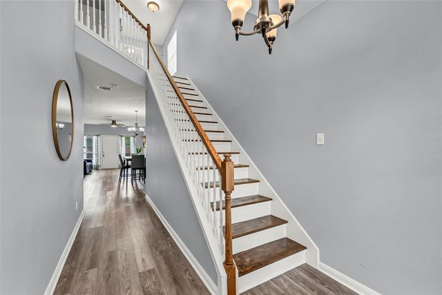 3925 Lowden Street B, Houston, TX 77051