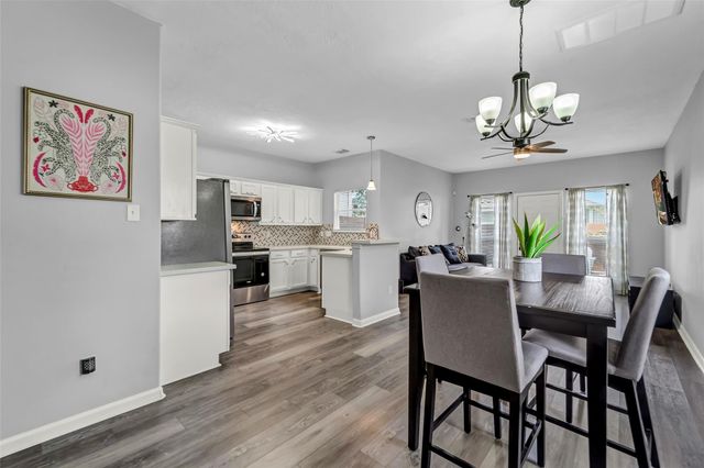 3925 Lowden Street B, Houston, TX 77051