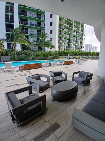 488 NE 18th St 203, Miami, FL 33132