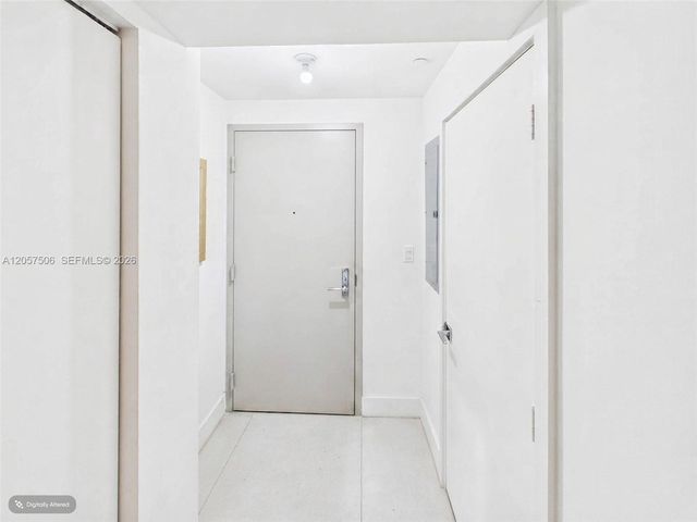 488 NE 18th St 203, Miami, FL 33132