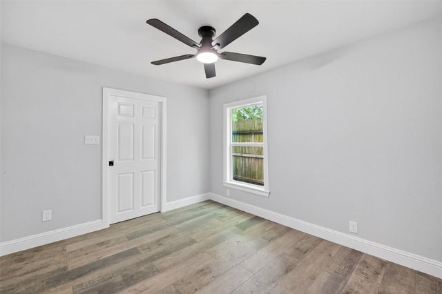 2504 Windsor Lane, Pasadena, TX 77506