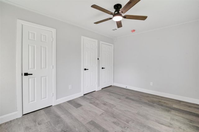 2504 Windsor Lane, Pasadena, TX 77506