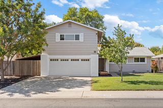 3424 Pageant Dr, Sacramento, CA 95826