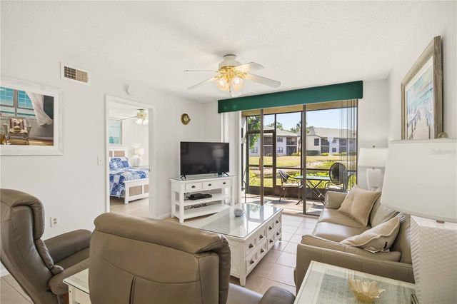 4420 W 46TH AVENUE W 104, Bradenton, FL 34210