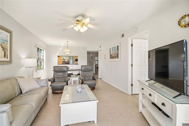 4420 W 46TH AVENUE W 104, Bradenton, FL 34210