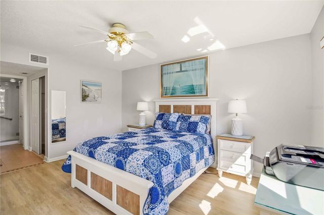 4420 W 46TH AVENUE W 104, Bradenton, FL 34210